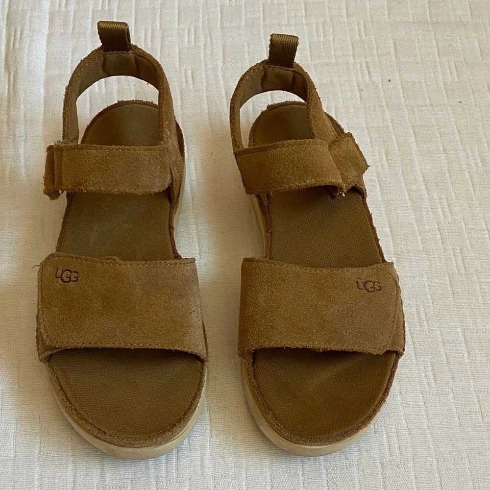 UGG Kids Brown Suede Adjustable Strap Sandals